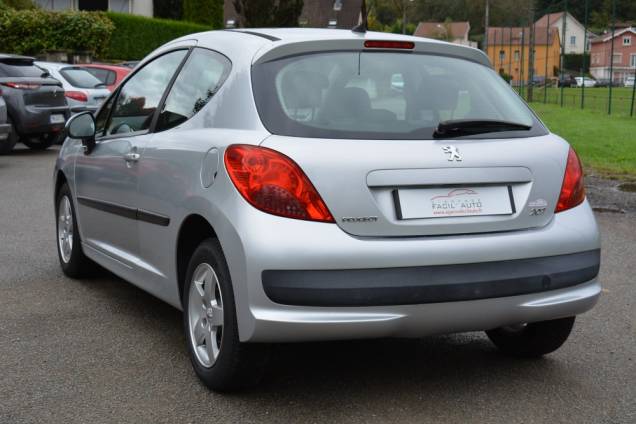 PEUGEOT 207 URBAN MOVE 1.4 75 CV 4