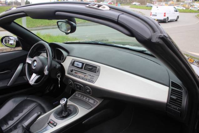 BMW Z4 ROADSTER 2.2i 170 CV BVM5 15