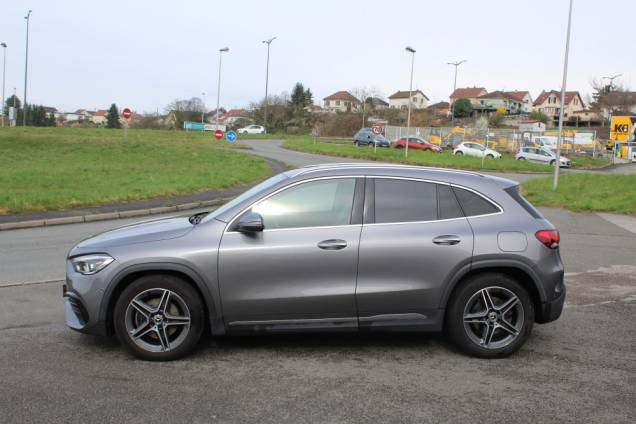MERCEDES BENZ GLA 220 AMG LINE 190 CV 4MATIC 8G-DCT / ORIGINE FRANCE 4