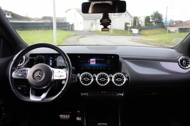 MERCEDES BENZ GLA 220 AMG LINE 190 CV 4MATIC 8G-DCT / ORIGINE FRANCE 10