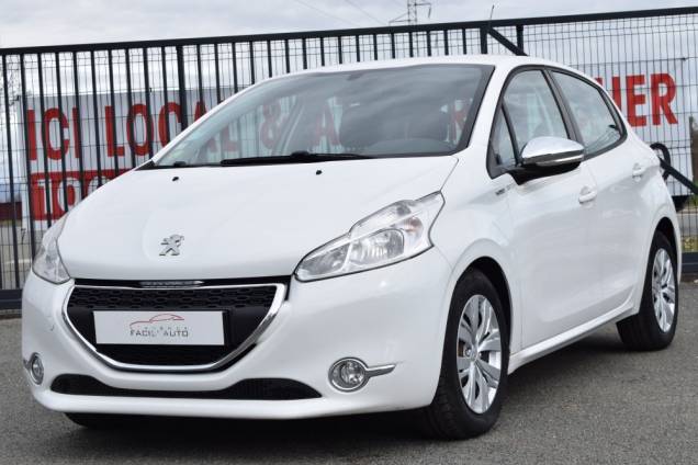 PEUGEOT 208 1.6 HDI 92 CV 5 PORTES URBAN SOUL / 61500 KMS 1 PEUGEOT 208 1.6 HDI 92 CV 5 PORTES URBAN SOUL / 61500 KMS 1