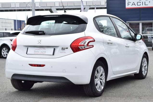 PEUGEOT 208 1.6 HDI 92 CV 5 PORTES URBAN SOUL / 61500 KMS 4 PEUGEOT 208 1.6 HDI 92 CV 5 PORTES URBAN SOUL / 61500 KMS 4