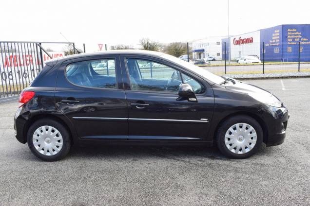 PEUGEOT 207 1.6 HDI 92 CV 5 PORTES / 1ère MAIN / 37900 KMS 7 PEUGEOT 207 1.6 HDI 92 CV 5 PORTES / 1ère MAIN / 37900 KMS 7