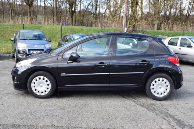 PEUGEOT 207 1.6 HDI 92 CV 5 PORTES / 1ère MAIN / 37900 KMS 9 PEUGEOT 207 1.6 HDI 92 CV 5 PORTES / 1ère MAIN / 37900 KMS 9