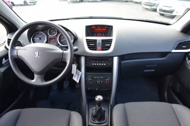 PEUGEOT 207 1.6 HDI 92 CV 5 PORTES / 1ère MAIN / 37900 KMS 16 PEUGEOT 207 1.6 HDI 92 CV 5 PORTES / 1ère MAIN / 37900 KMS 16