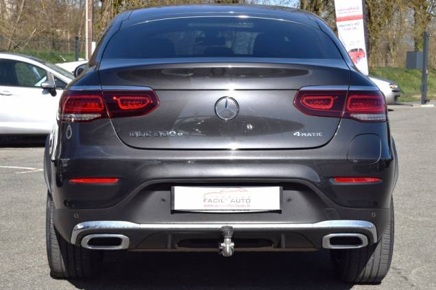 MERCEDES BENZ GLC 300 E COUPE AMG LINE 4MATIC 9G-TRONIC 211+122 CV  8