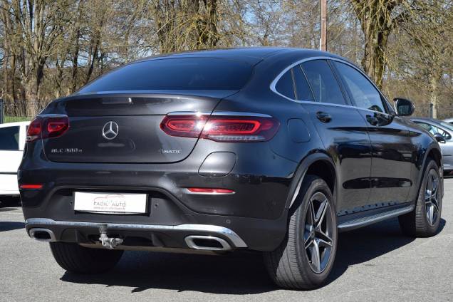 MERCEDES BENZ GLC 300 E COUPE AMG LINE 4MATIC 9G-TRONIC 211+122 CV  3