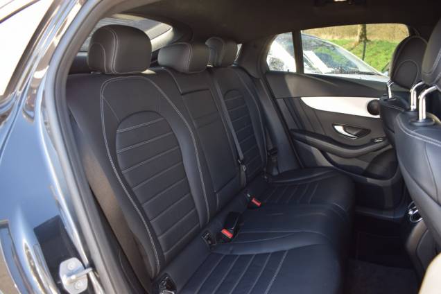 MERCEDES BENZ GLC 300 E COUPE AMG LINE 4MATIC 9G-TRONIC 211+122 CV  15