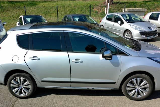 PEUGEOT 3008 1.6 HDI 115 CV / 1ère MAIN / 49900 KMS 10