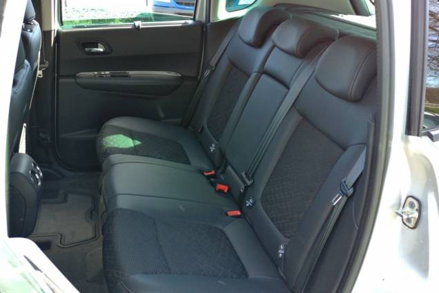 PEUGEOT 3008 1.6 HDI 115 CV / 1ère MAIN / 49900 KMS 13