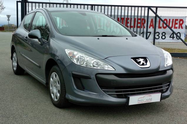 PEUGEOT 308 1.4 95 CV / 1ère MAIN / 43900 KMS 2