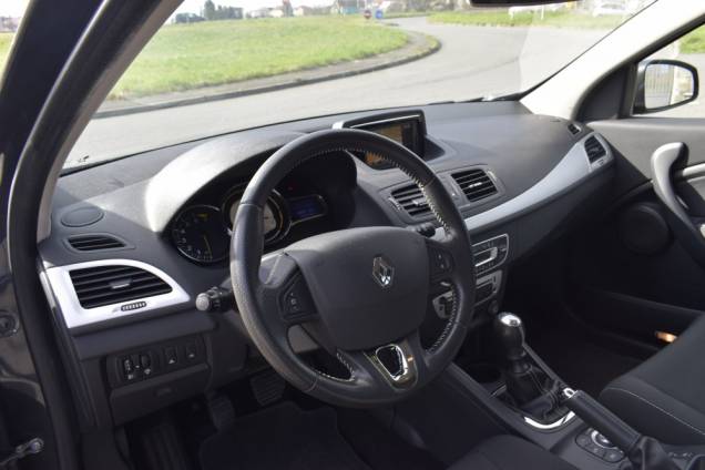 RENAULT MEGANE DYNAMIQUE 115 CV BVM  9