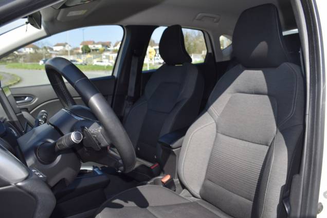 RENAULT CAPTUR BUSINESS DCI 115 CV BVA 9