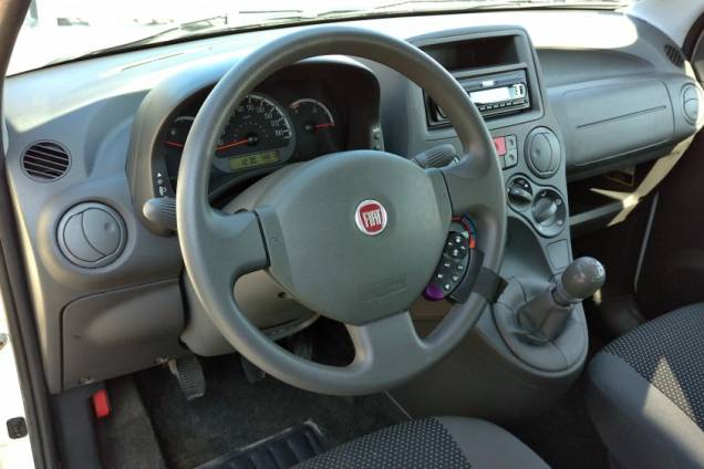 FIAT PANDA 1.2 70 CV 5 PORTES / 1ère MAIN / 58900 KMS 15
