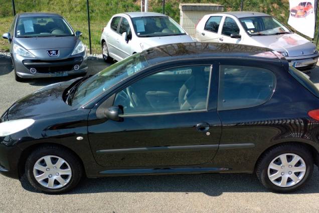 PEUGEOT 206+ 1.1 60 CV / 1ère MAIN / 75900 KMS 8