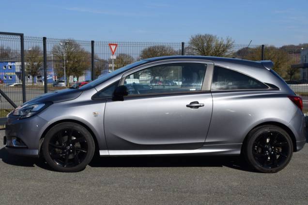 OPEL CORSA COLOR EDITION OPC LINE 1.4 TURBO 100 CV / SIEGES AVANT CHAUFFANTS / VOLANT CHAUFFANT 8