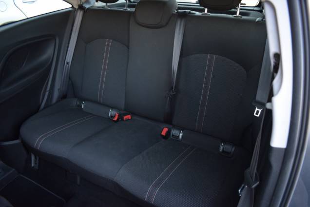 OPEL CORSA COLOR EDITION OPC LINE 1.4 TURBO 100 CV / SIEGES AVANT CHAUFFANTS / VOLANT CHAUFFANT 13