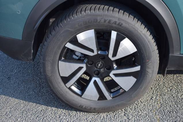 OPEL FRONTERA GS TURBO HYBRID 110 CV / 1ere MAIN / 4500 KMS / CHARGEUR INDUCTION 12 OPEL FRONTERA GS TURBO HYBRID 110 CV / 1ere MAIN / 4500 KMS / CHARGEUR INDUCTION 12