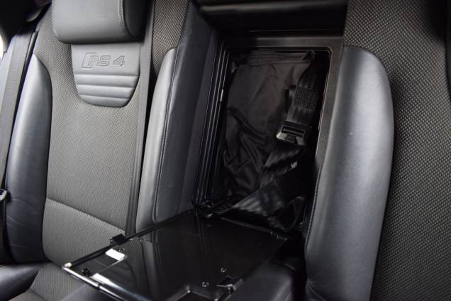 AUDI RS4 AVANT B7 4.2 V8 420 CV BVM6 / PACK F1 / PACK CARBONE / DISQUES CERAMIQUE / SYSTEME  BOSE 18