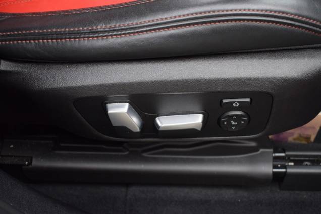 BMW X4 PACK M 30D X SERIE 3.0 D 265 CV XDRIVE STEPTRONIC 8 / ATTELAGE AMOVIBLE / HARMAN KARDON / ORIGINE FRANCE 36