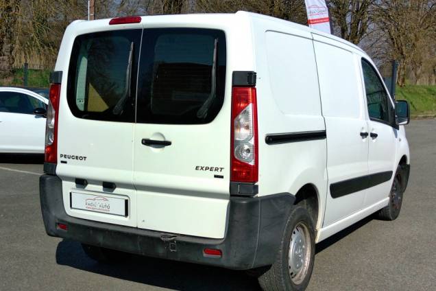 PEUGEOT EXPERT FOURGON COURT L1 H1 2.0 HDI 130 CV / 1ere MAIN 3 PEUGEOT EXPERT FOURGON COURT L1 H1 2.0 HDI 130 CV / 1ere MAIN 3