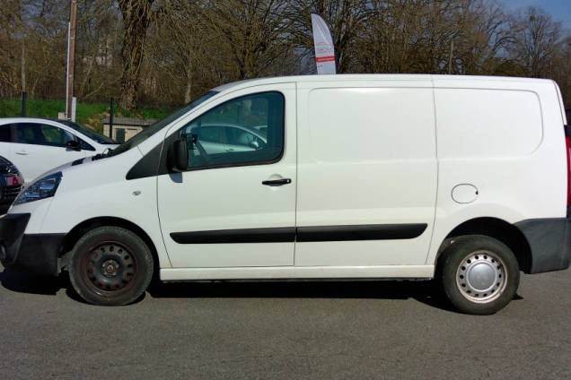 PEUGEOT EXPERT FOURGON COURT L1 H1 2.0 HDI 130 CV / 1ere MAIN 8 PEUGEOT EXPERT FOURGON COURT L1 H1 2.0 HDI 130 CV / 1ere MAIN 8
