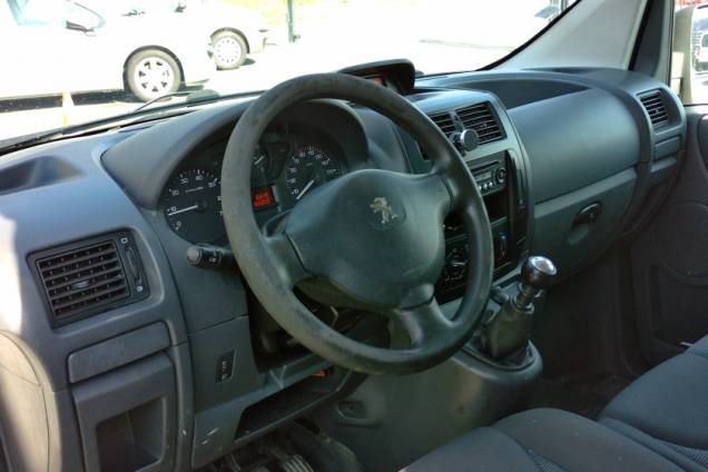 PEUGEOT EXPERT FOURGON COURT L1 H1 2.0 HDI 130 CV / 1ere MAIN 10 PEUGEOT EXPERT FOURGON COURT L1 H1 2.0 HDI 130 CV / 1ere MAIN 10