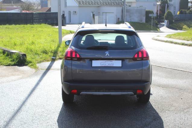 PEUGEOT 2008 ALLURE HDI 100 CV BVM6 7