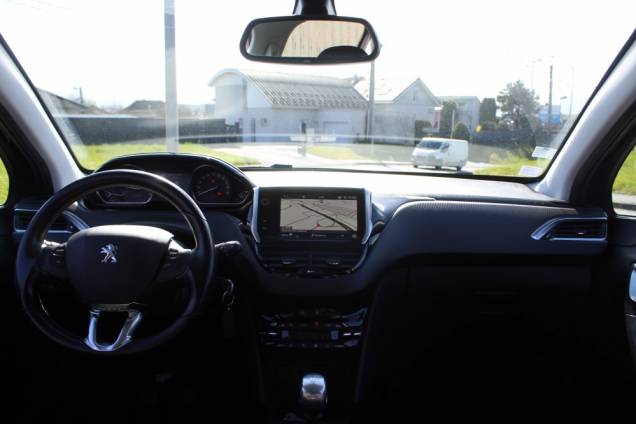PEUGEOT 2008 ALLURE HDI 100 CV BVM6 10