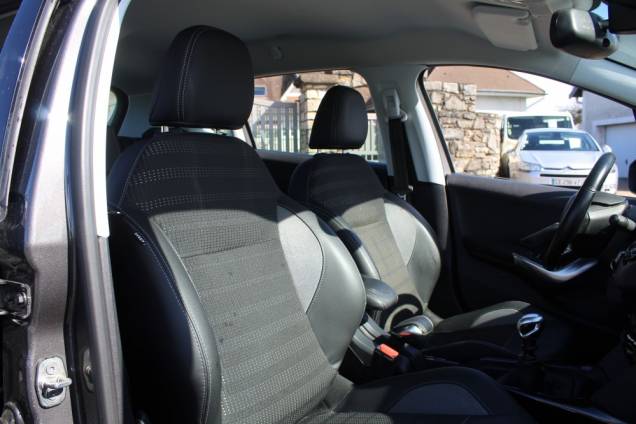 PEUGEOT 2008 ALLURE HDI 100 CV BVM6 12