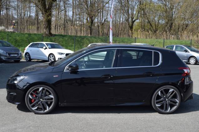 PEUGEOT 308 GTI 1.6 THP 270 CV BV6 7 PEUGEOT 308 GTI 1.6 THP 270 CV BV6 7