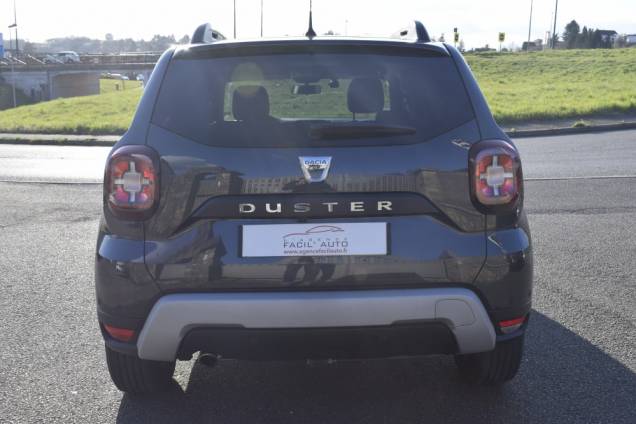 DACIA DUSTER PRESTIGE 4X4 1.5 DCI 115 CV BVM 5 DACIA DUSTER PRESTIGE 4X4 1.5 DCI 115 CV BVM 5