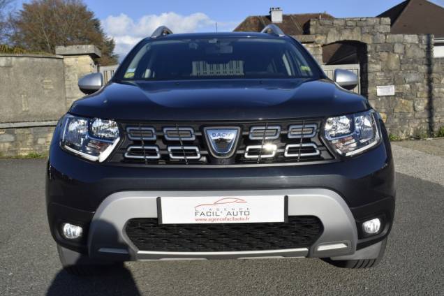 DACIA DUSTER PRESTIGE 4X4 1.5 DCI 115 CV BVM 8 DACIA DUSTER PRESTIGE 4X4 1.5 DCI 115 CV BVM 8