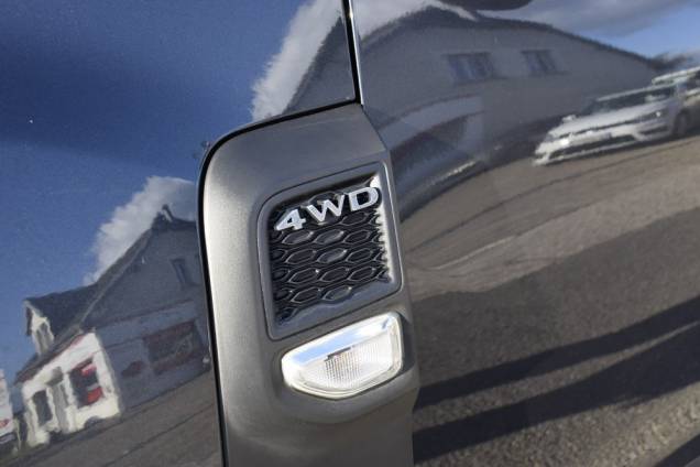 DACIA DUSTER PRESTIGE 4X4 1.5 DCI 115 CV BVM 9 DACIA DUSTER PRESTIGE 4X4 1.5 DCI 115 CV BVM 9