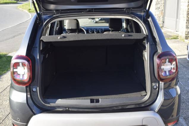 DACIA DUSTER PRESTIGE 4X4 1.5 DCI 115 CV BVM 18 DACIA DUSTER PRESTIGE 4X4 1.5 DCI 115 CV BVM 18