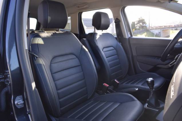 DACIA DUSTER PRESTIGE 4X4 1.5 DCI 115 CV BVM 21 DACIA DUSTER PRESTIGE 4X4 1.5 DCI 115 CV BVM 21