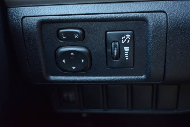 LEXUS CT 200 H SENSATION HYBRID 136 CV  21
