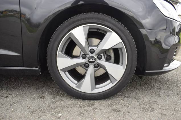 AUDI A3 SPORTBACK DESIGN TDI 116 CV BVM 4 AUDI A3 SPORTBACK DESIGN TDI 116 CV BVM 4