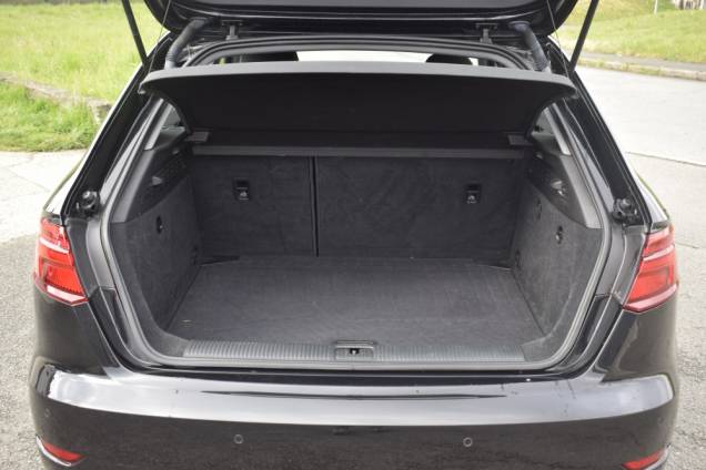 AUDI A3 SPORTBACK DESIGN TDI 116 CV BVM 10 AUDI A3 SPORTBACK DESIGN TDI 116 CV BVM 10