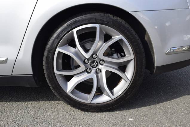 CITROEN C5 EXCLUSIVE + V6 HDI 240 CV BVA 24