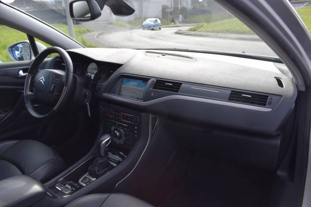 CITROEN C5 EXCLUSIVE + V6 HDI 240 CV BVA 11