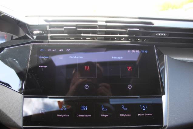 PEUGEOT 308 GT PACK 1.5 BLUEHDI 130 CV EAT8 / TOIT OUVRANT PANORAMIQUE / ORIGINE FRANCE / FOCAL 15