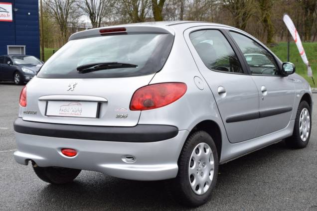 PEUGEOT 206 1.4 16 V 90 CV 5 PORTES  3