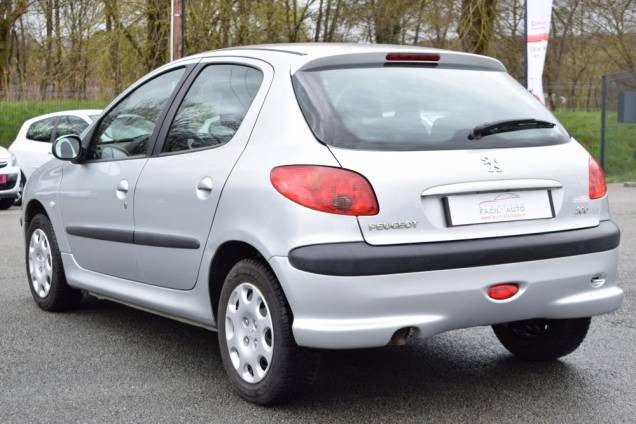 PEUGEOT 206 1.4 16 V 90 CV 5 PORTES  4