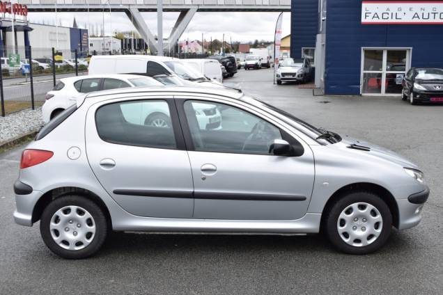 PEUGEOT 206 1.4 16 V 90 CV 5 PORTES  6