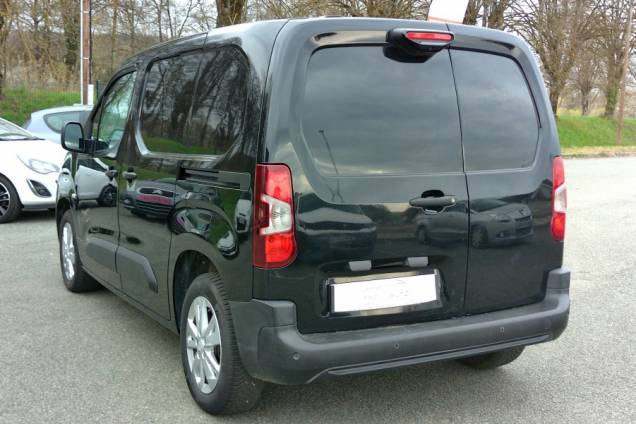 PEUGEOT PARTNER FOURGON PACK CONFORT HDI 130 CV EAT8 / 1ere MAIN / CAMERA DE RECUL 4 PEUGEOT PARTNER FOURGON PACK CONFORT HDI 130 CV EAT8 / 1ere MAIN / CAMERA DE RECUL 4