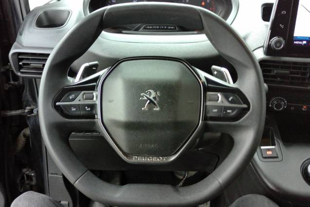 PEUGEOT PARTNER FOURGON PACK CONFORT HDI 130 CV EAT8 / 1ere MAIN / CAMERA DE RECUL 11 PEUGEOT PARTNER FOURGON PACK CONFORT HDI 130 CV EAT8 / 1ere MAIN / CAMERA DE RECUL 11