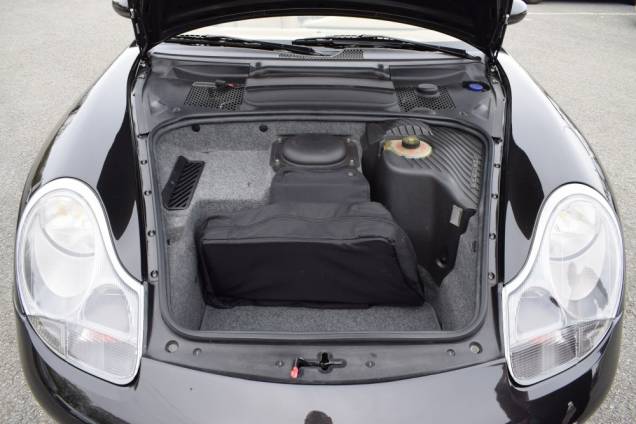 PORSCHE CARRERA 4 CABRIOLET 3.4 300 CV BVM6 / CARNET COMPLET PORSCHE 19 PORSCHE CARRERA 4 CABRIOLET 3.4 300 CV BVM6 / CARNET COMPLET PORSCHE 19