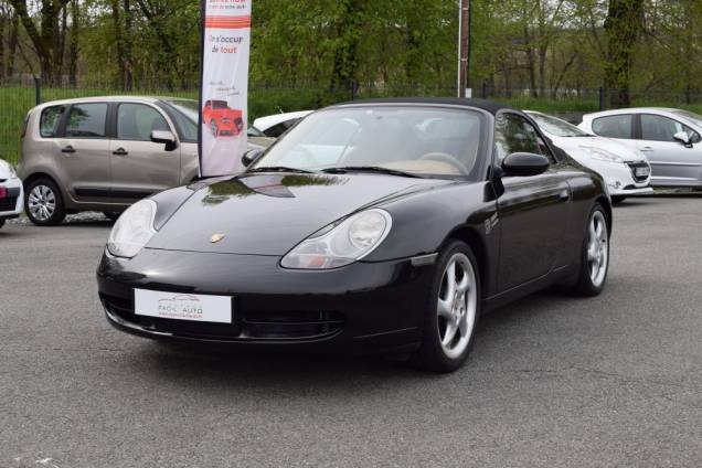 PORSCHE 911 CARRERA 4 CABRIOLET 3.4 300 CV BVM6 / CARNET COMPLET PORSCHE 1 PORSCHE 911 CARRERA 4 CABRIOLET 3.4 300 CV BVM6 / CARNET COMPLET PORSCHE 1