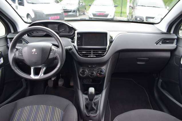 PEUGEOT 208 URBAN SOUL 82 CV / 37000 KMS 15